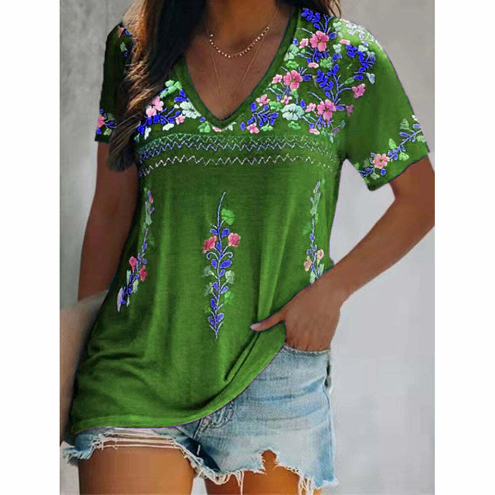 2024 Y2K Boho V-Neck Patchwork Tee - Cute Casual Ethnic Style for Aesthetic Outfits