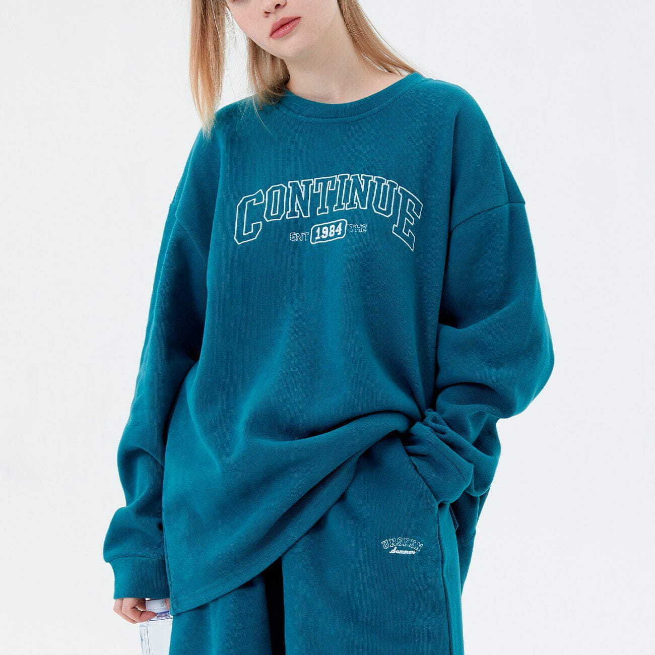 Y2K Embroidered Sweatshirt - Retro 90s Grunge Style for Summer Parties & Outfits