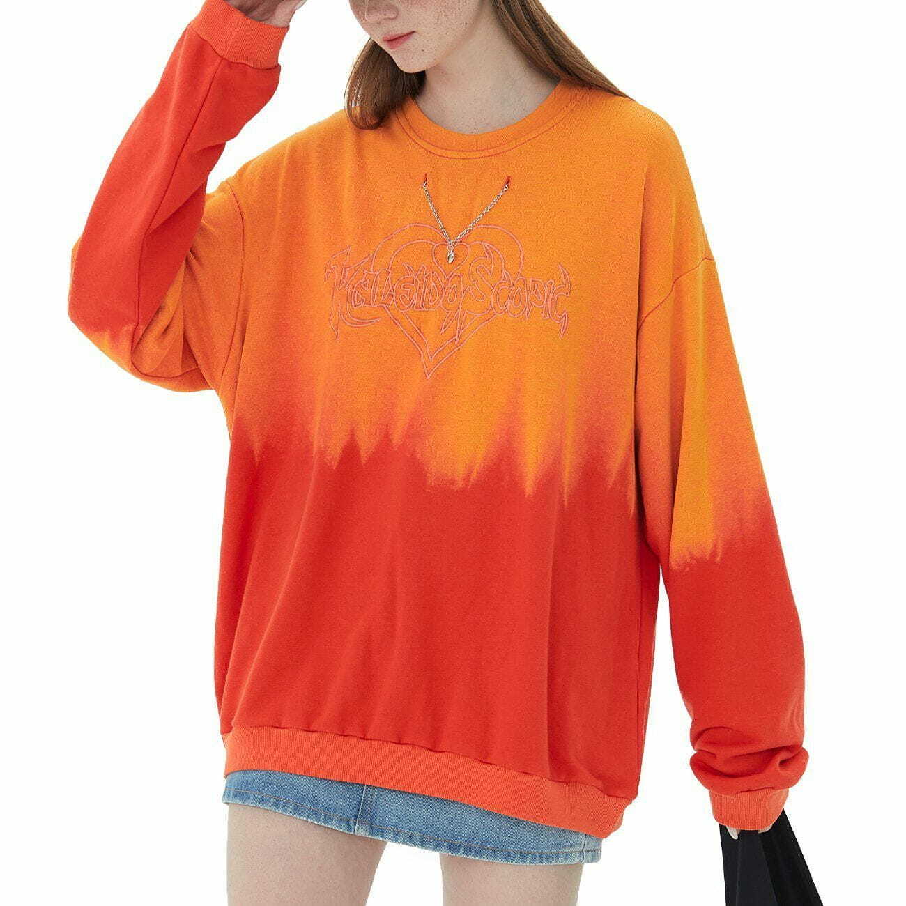 Y2K Gradient Embroidery Heart Chain Sweatshirt - Retro 90s Grunge Style Top for Summer