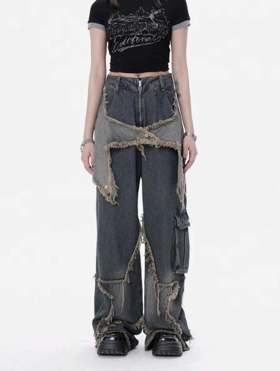 Y2K Grunge Star Jeans: Retro 90s Summer Outfit, Perfect for Y2K Parties & Beach Vibes